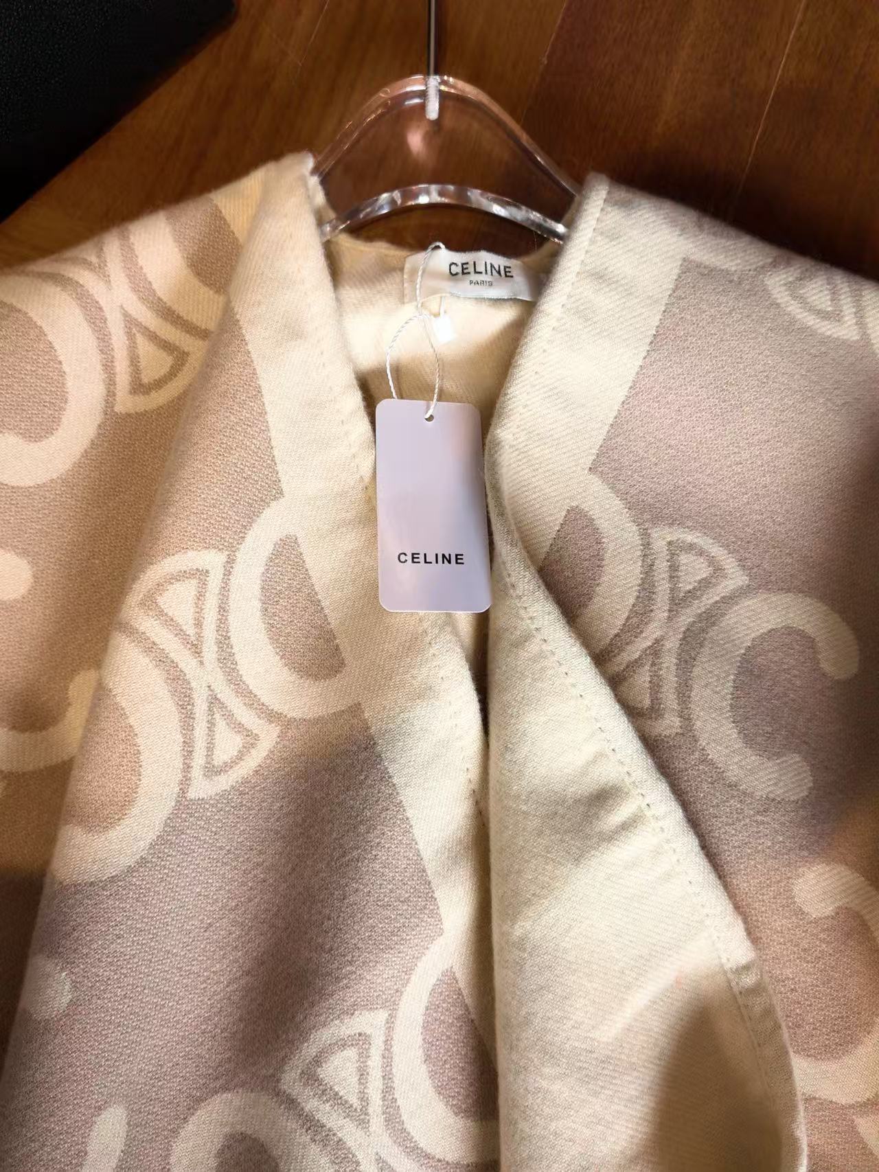 CEL1NE 凱旋門 カシミア スカーフ【50％割引+送料無料】