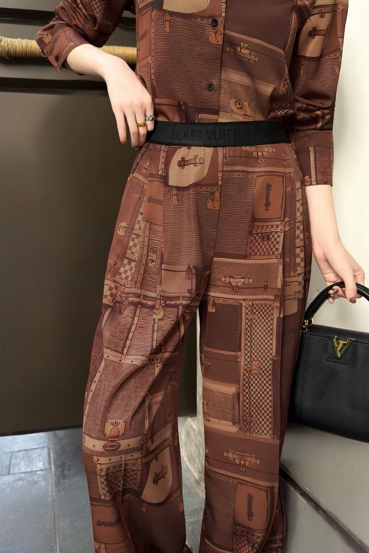 LVプリントシャツとパンツのツーピースセット【50％割引+送料無料】