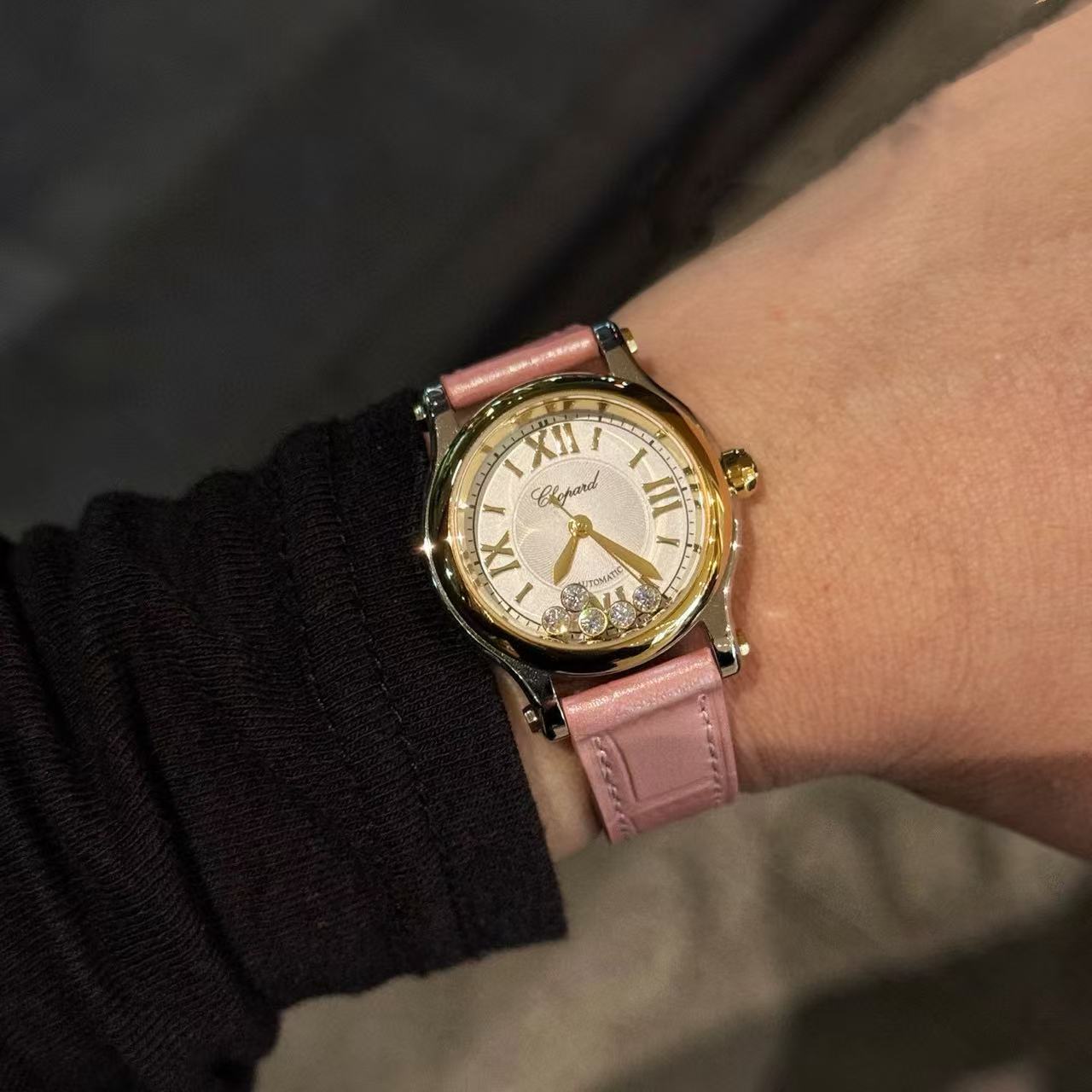 Ch0pard HAPPYダイヤモンドレザーストラップウォッチ【50％割引+送料無料】