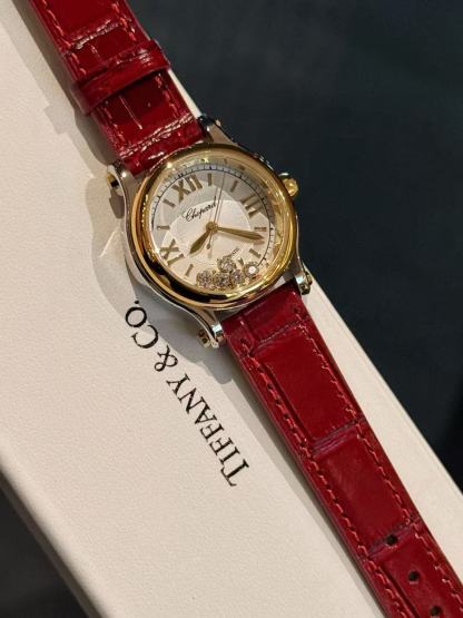 Ch0pard HAPPYダイヤモンドレザーストラップウォッチ【50％割引+送料無料】