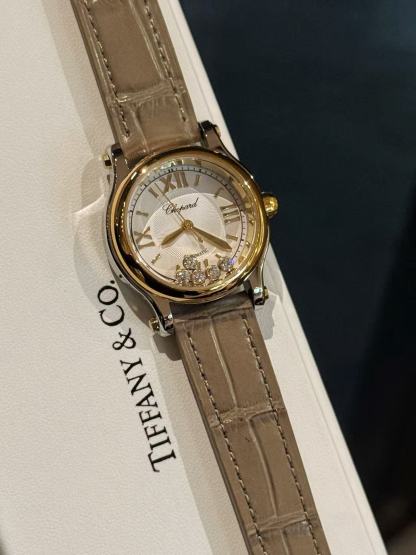 Ch0pard HAPPYダイヤモンドレザーストラップウォッチ【50％割引+送料無料】