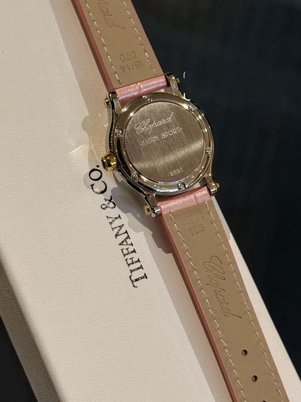 Ch0pard HAPPYダイヤモンドレザーストラップウォッチ【50％割引+送料無料】