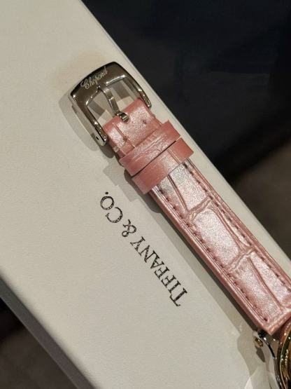 Ch0pard HAPPYダイヤモンドレザーストラップウォッチ【50％割引+送料無料】