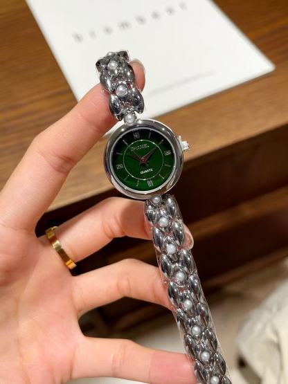 CHANE1 ラウンドパール スチールストラップ レディースウォッチ【50％割引+送料無料】