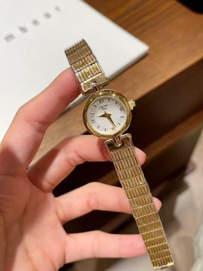 DIOR ラウンドスチールバンド レディース腕時計【50％割引+送料無料】