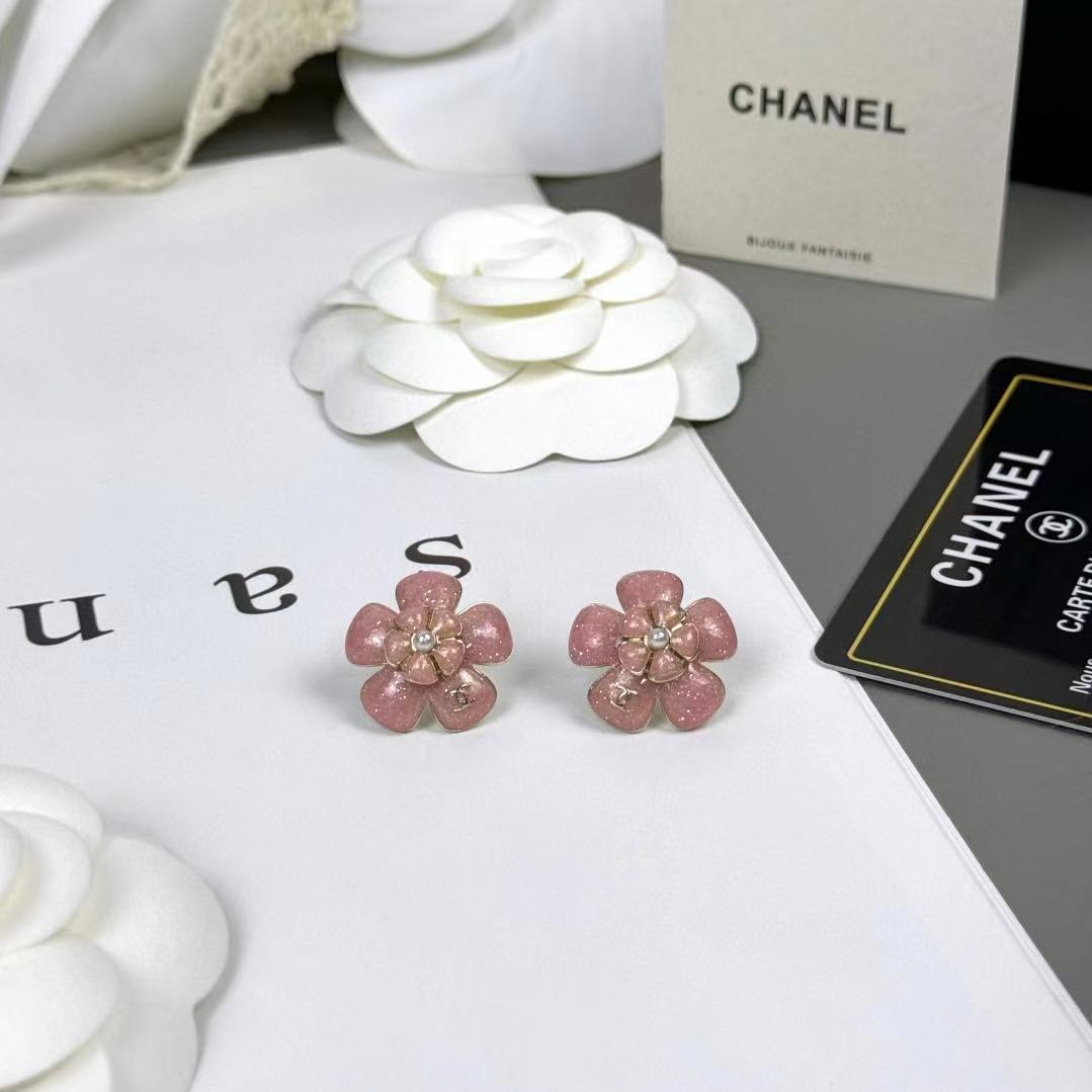 CHANE1 フラワーパールスタッドピアス【50％割引+送料無料】