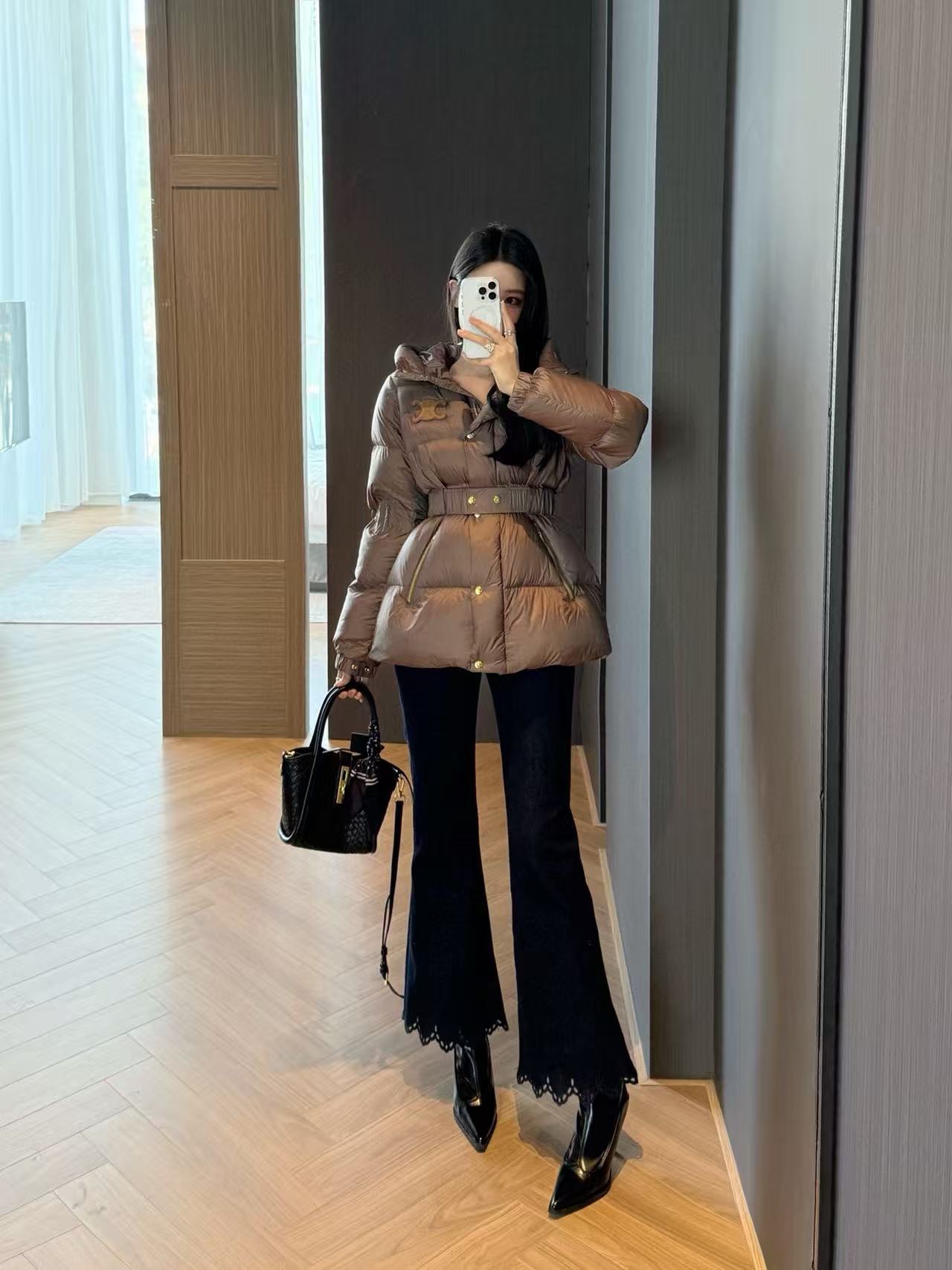 CEL1NE 凱旋門フード付きダウンジャケット【50％割引+送料無料】