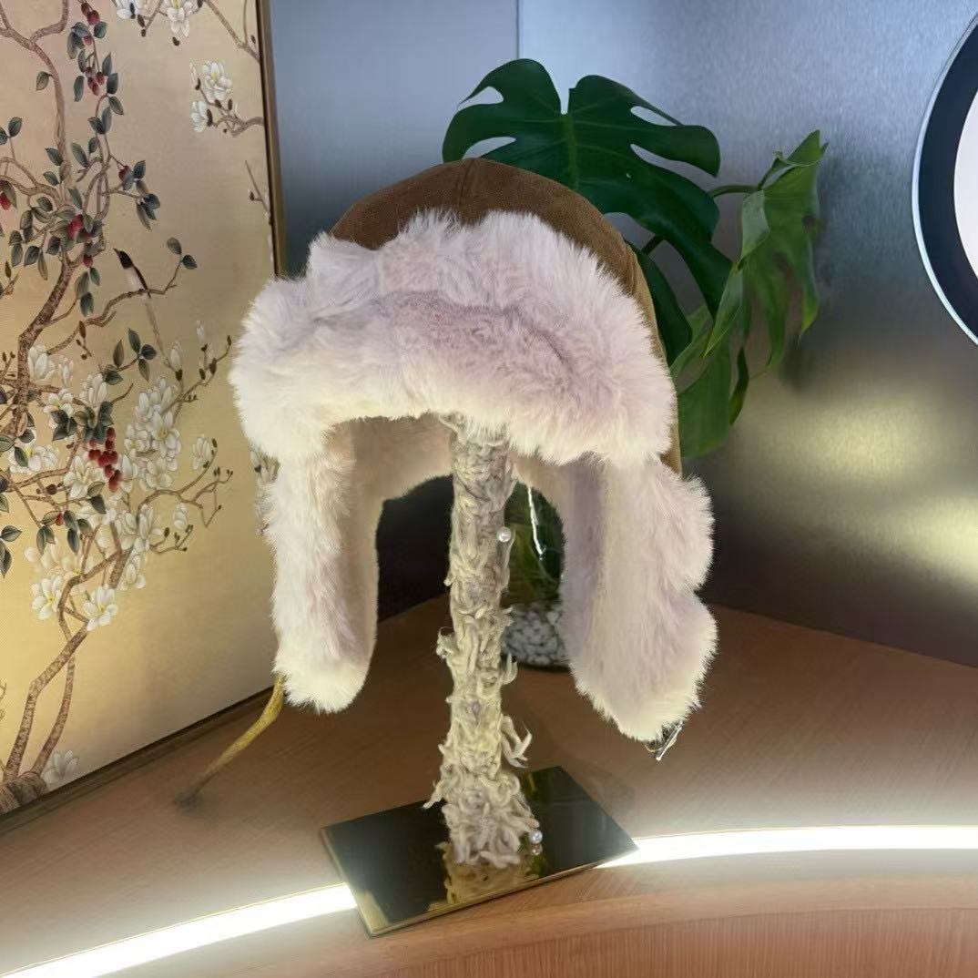 DIOR ディアスキンフリース裏地イヤーマフキャップ【50％割引+送料無料】