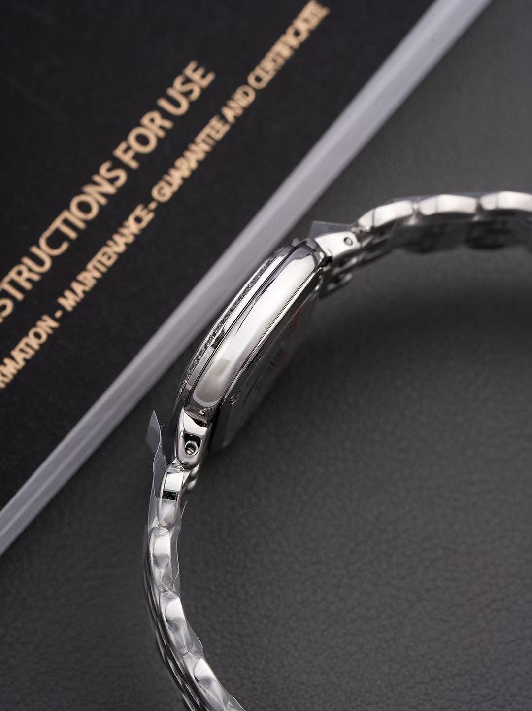 P1AGET ダイヤモンドセットウォッチ【50％割引+送料無料】