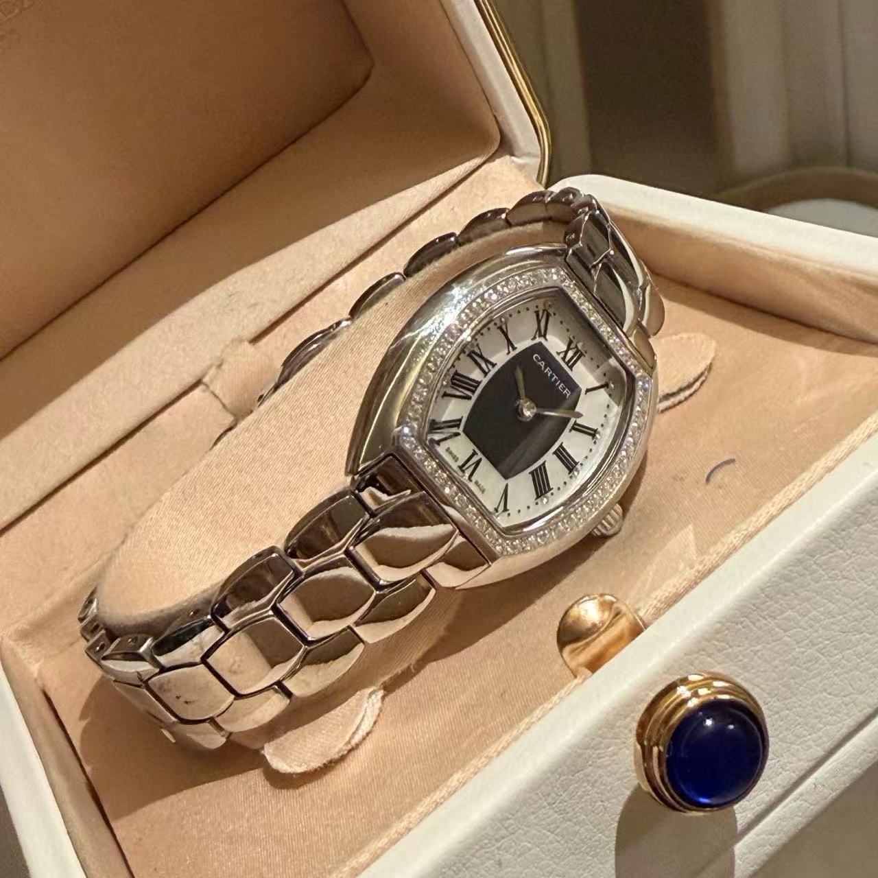 CART1ER トノー スチールストラップ ウォッチ【50％割引+送料無料】