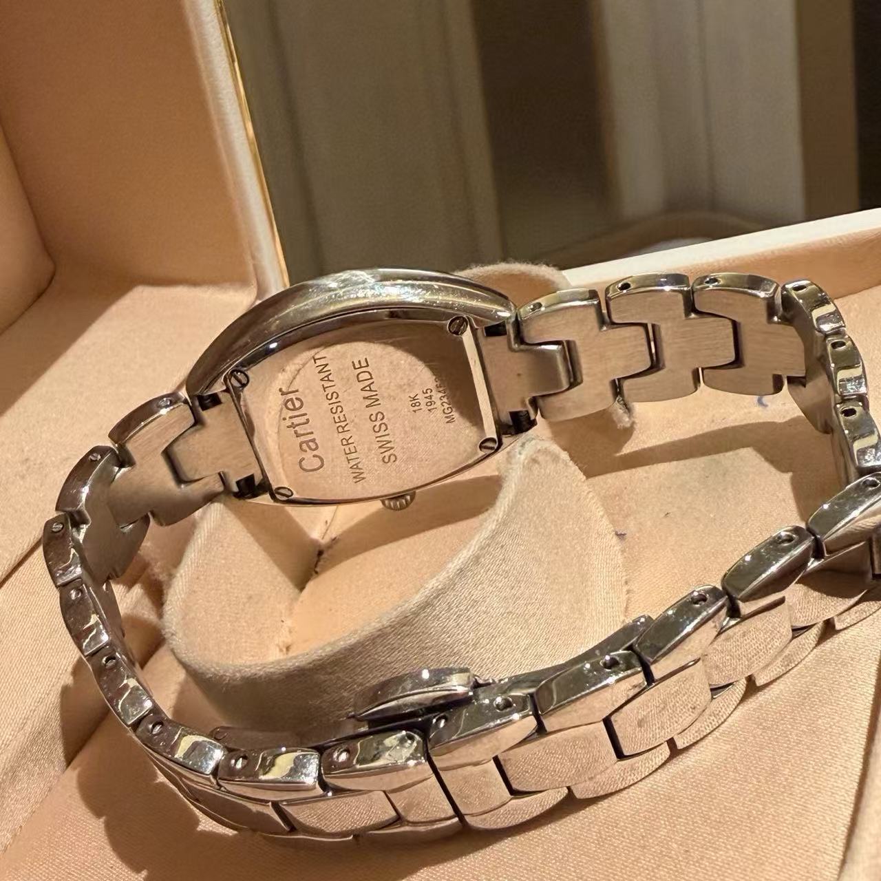 CART1ER トノー スチールストラップ ウォッチ【50％割引+送料無料】