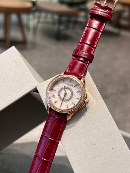 CHANE1ラウンドダイヤモンドセットレザーストラップウォッチ【50％割引+送料無料】