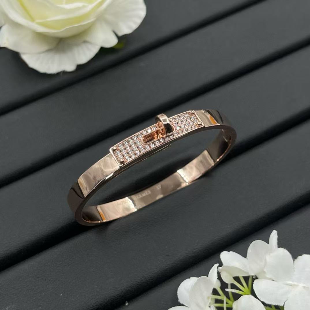 HERME5 ハーフダイヤモンド Hブレスレット【50％割引+送料無料】