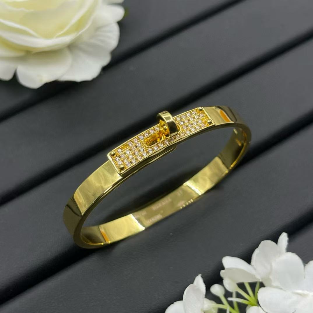 HERME5 ハーフダイヤモンド Hブレスレット【50％割引+送料無料】