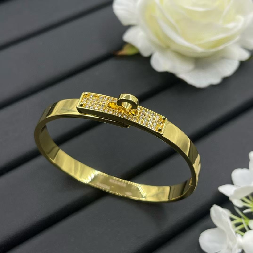 HERME5 ハーフダイヤモンド Hブレスレット【50％割引+送料無料】