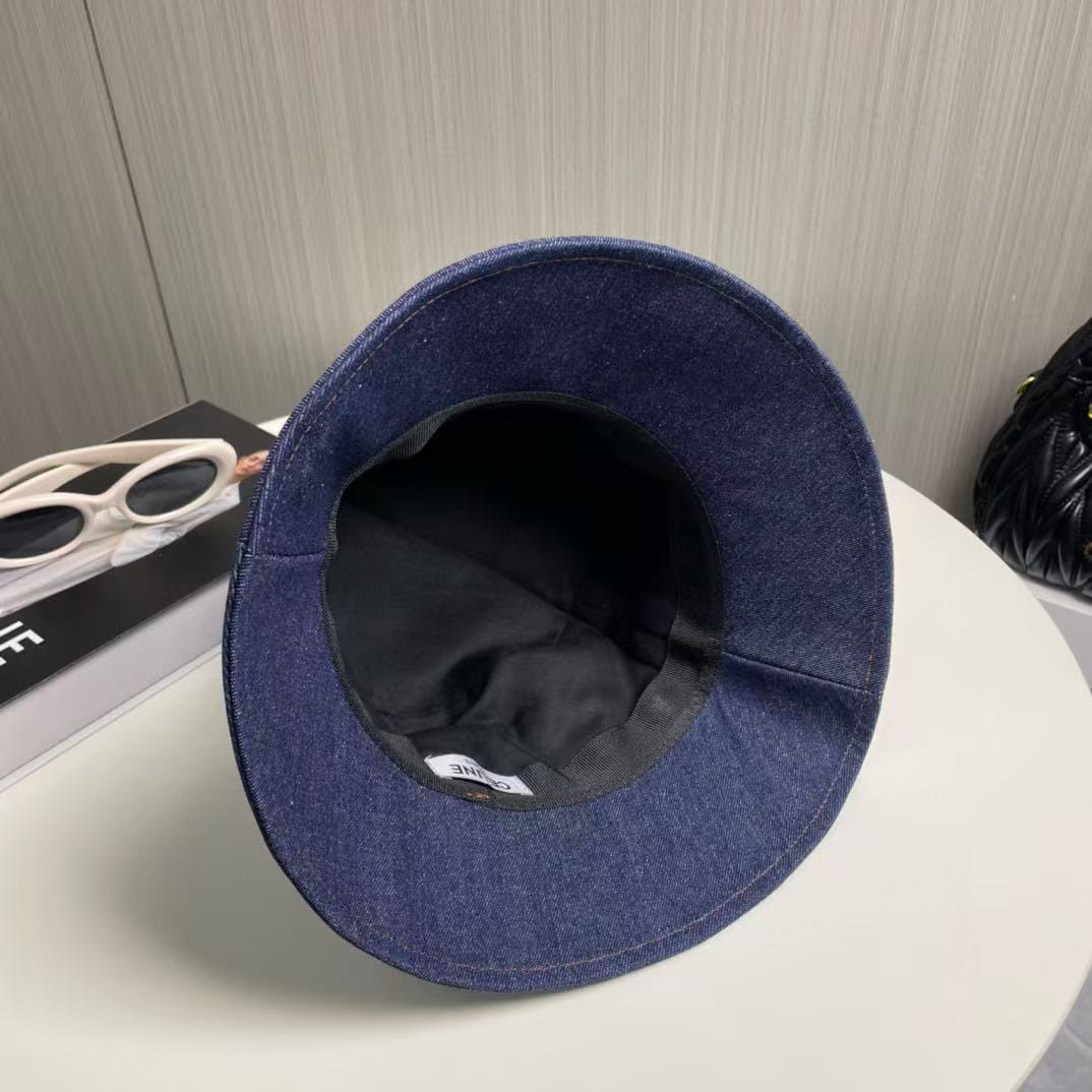 CEL1NE 刺繍入りレターフィッシャーマンハット【50％割引+送料無料】