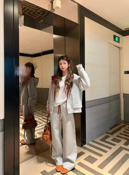 LVフード付きジップアップジャケット+ワイドレッグパンツのツーピースセット【50％割引+送料無料】