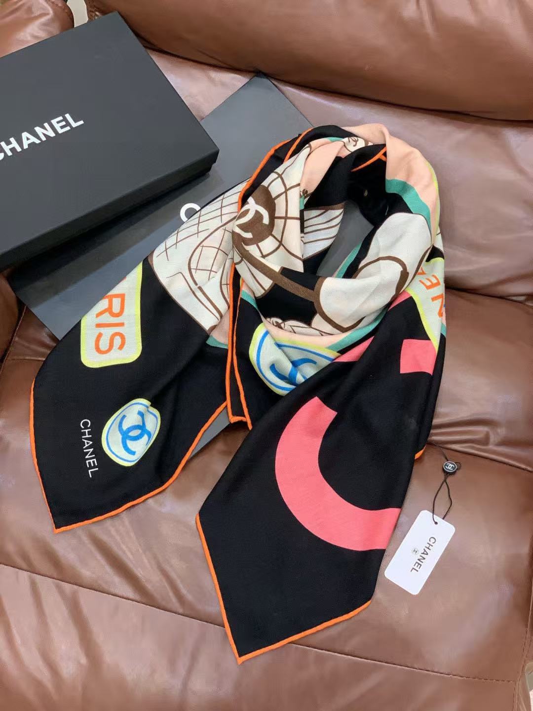 CHANE1 高品質プリントカシミヤシルクスカーフ【50％割引+送料無料】