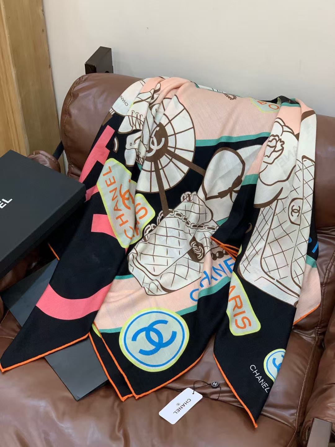 CHANE1 高品質プリントカシミヤシルクスカーフ【50％割引+送料無料】