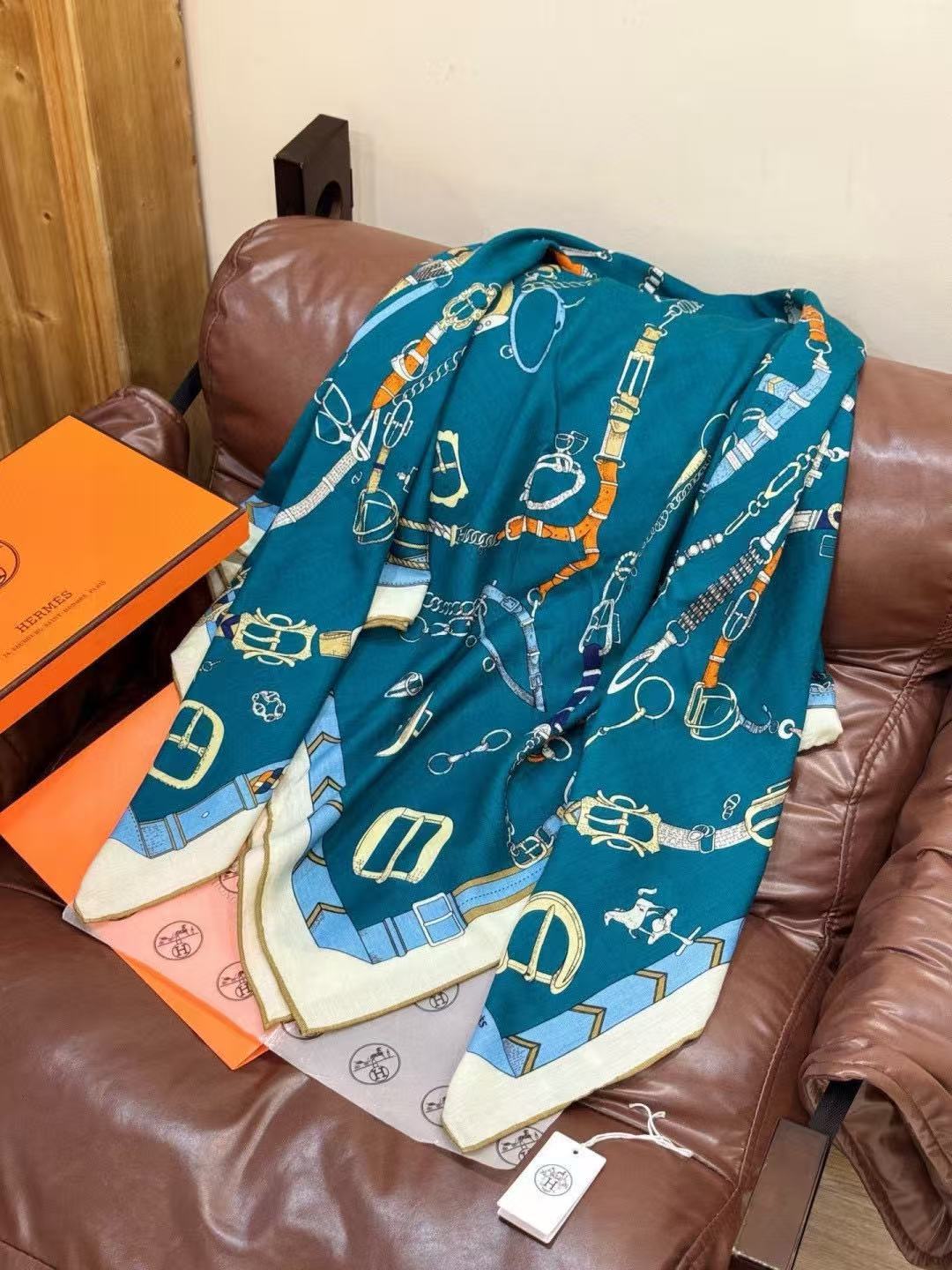 HERME5 高品質両面プリントカシミアスカーフ【50％割引+送料無料】