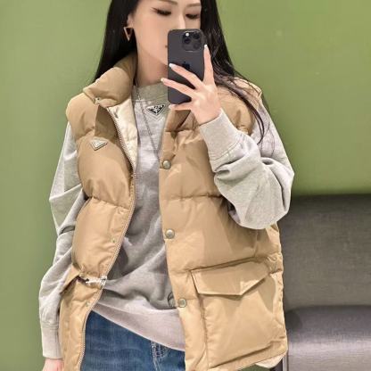 PR4DA トライアングルロゴ ダウンベスト【50％割引+送料無料】