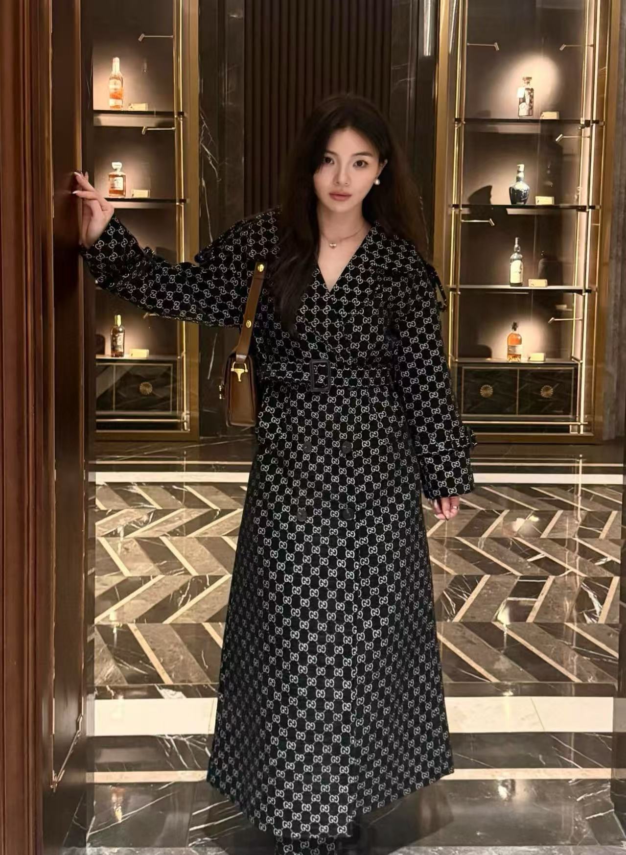 GUCC1 ジャカードラペルロングコート【50％割引+送料無料】