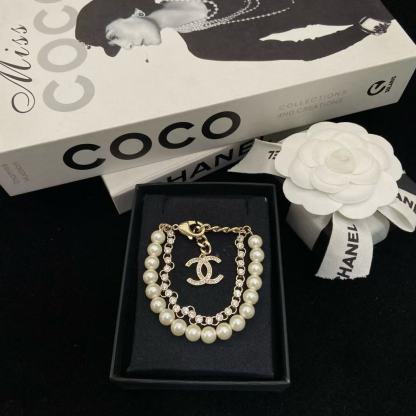 CHANE1 ダブルC ツーレイヤーパールブレスレット【50％割引+送料無料】