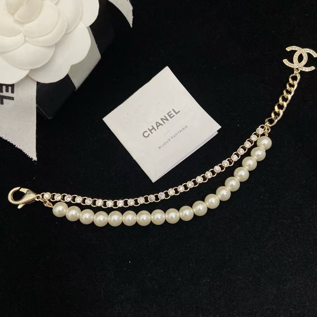 CHANE1 ダブルC ツーレイヤーパールブレスレット【50％割引+送料無料】