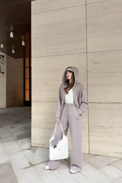 M1UM1U フード付きジップアップジャケット+パンツ ツーピースセット【50％割引+送料無料】