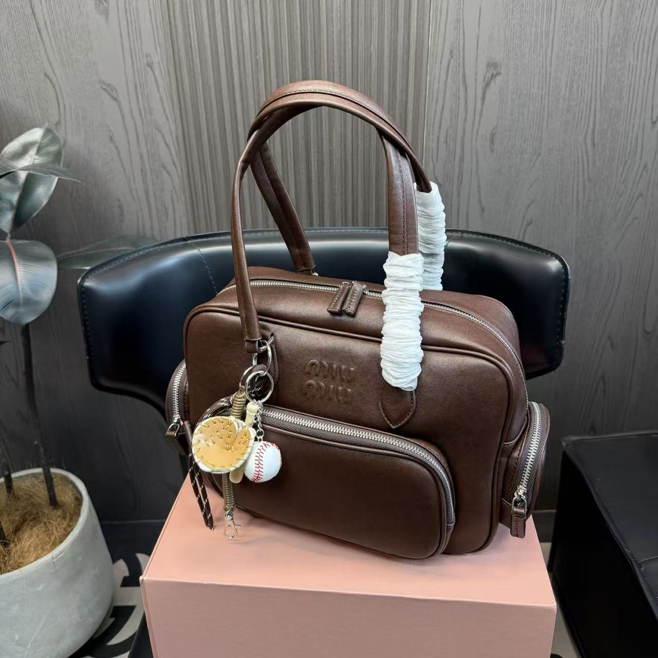 M1UM1U バイク用ハンドバッグ【50％割引+送料無料】