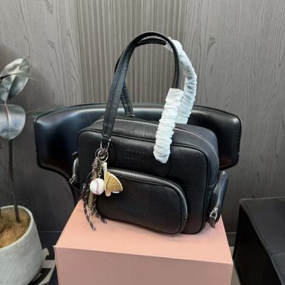 M1UM1U バイク用ハンドバッグ【50％割引+送料無料】