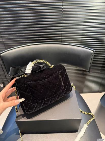 CHANE1 ベルベットチェーンショルダーバッグ【50％割引+送料無料】