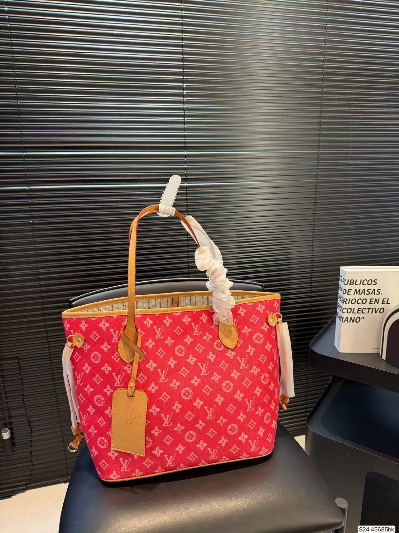 LV Neverfull買い物袋【50％割引+送料無料】