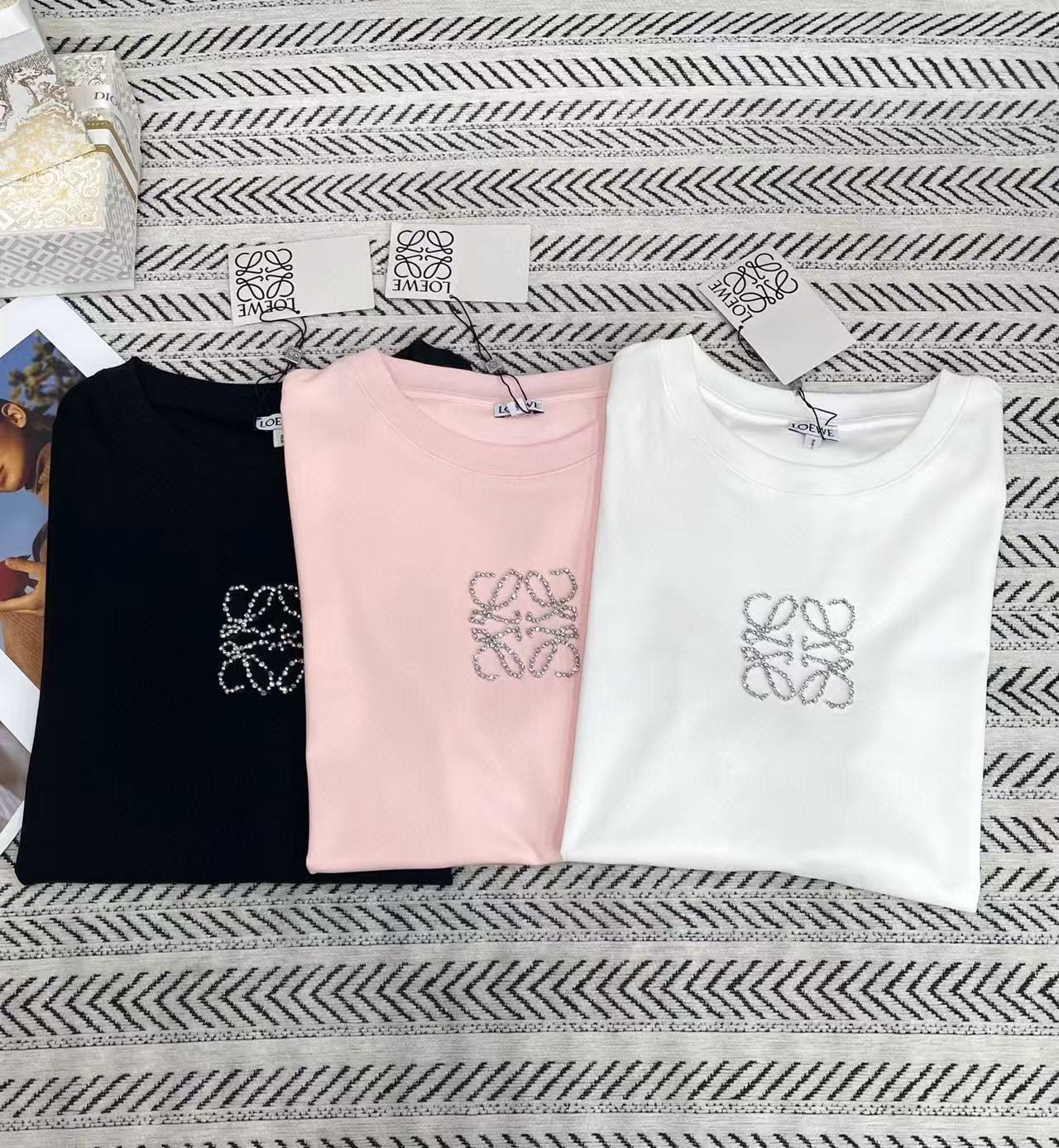 L0WEW ビーズロゴTシャツ【50％割引+送料無料】