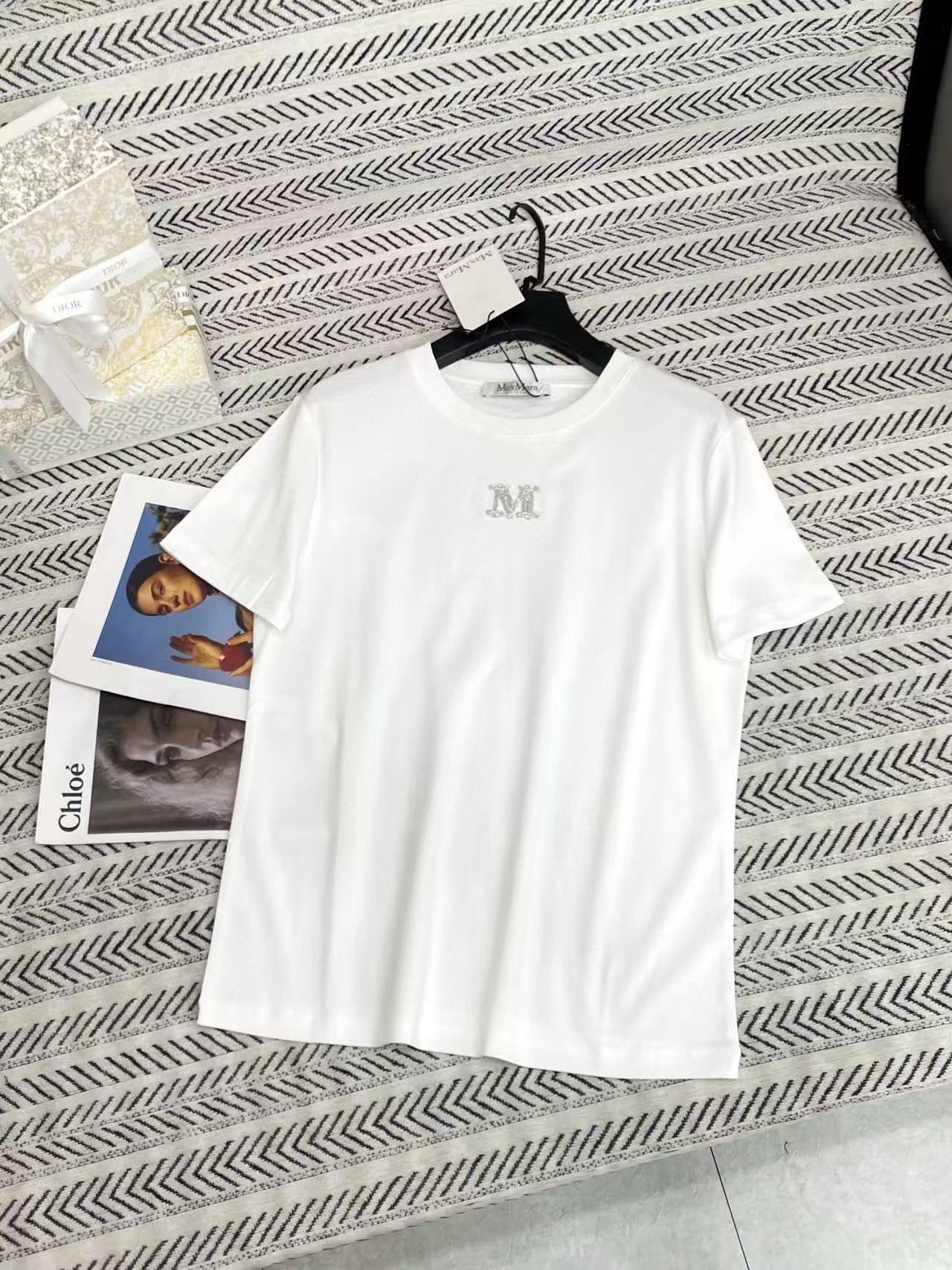 MaxMaraシンプルな文字のビーズTシャツ【50％割引+送料無料】