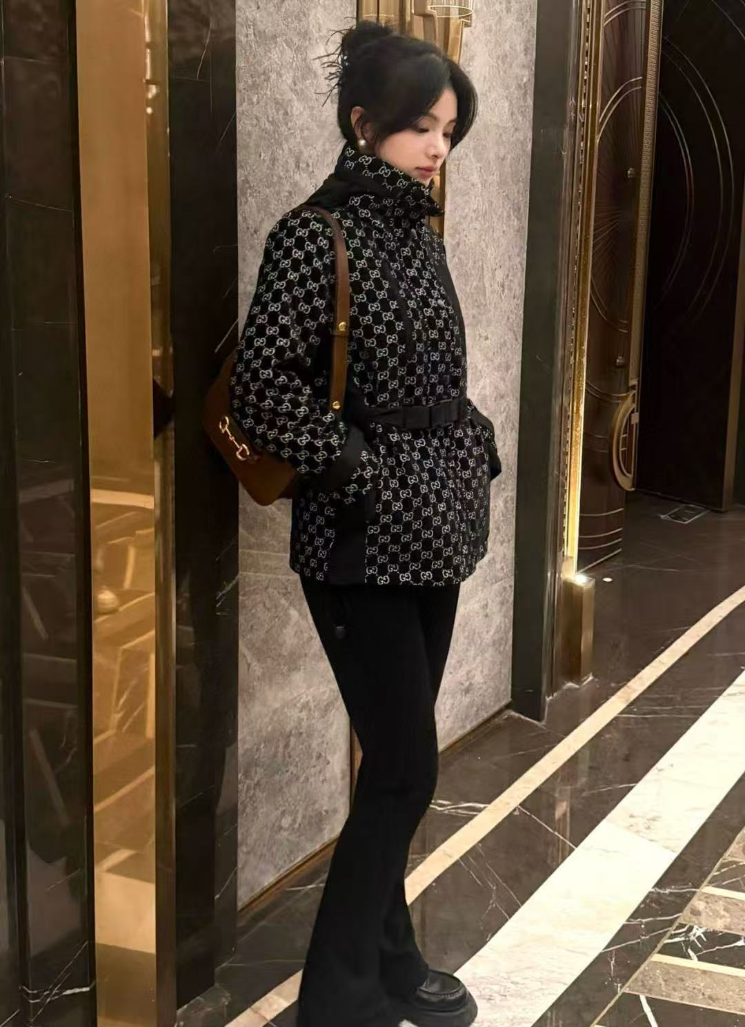 GUCC1 ジャカード スタンドカラー ベルト付きジャケット + パンツ ツーピースセット【50％割引+送料無料】