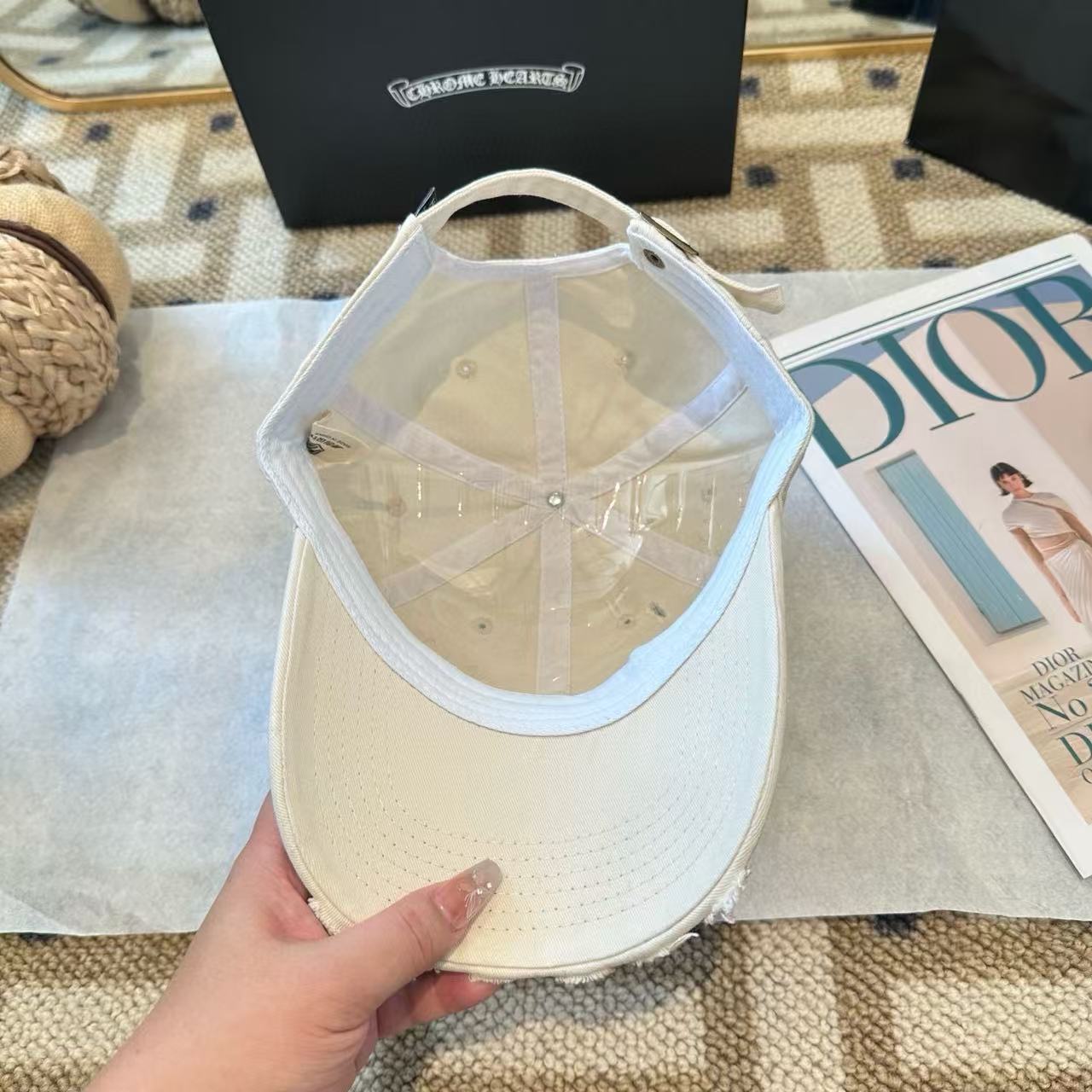 Chr0me Hearts クロスグラデーションベースボールキャップ【50％割引+送料無料】