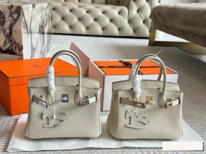 HERME5 レザーハンドバッグ【50％割引+送料無料】