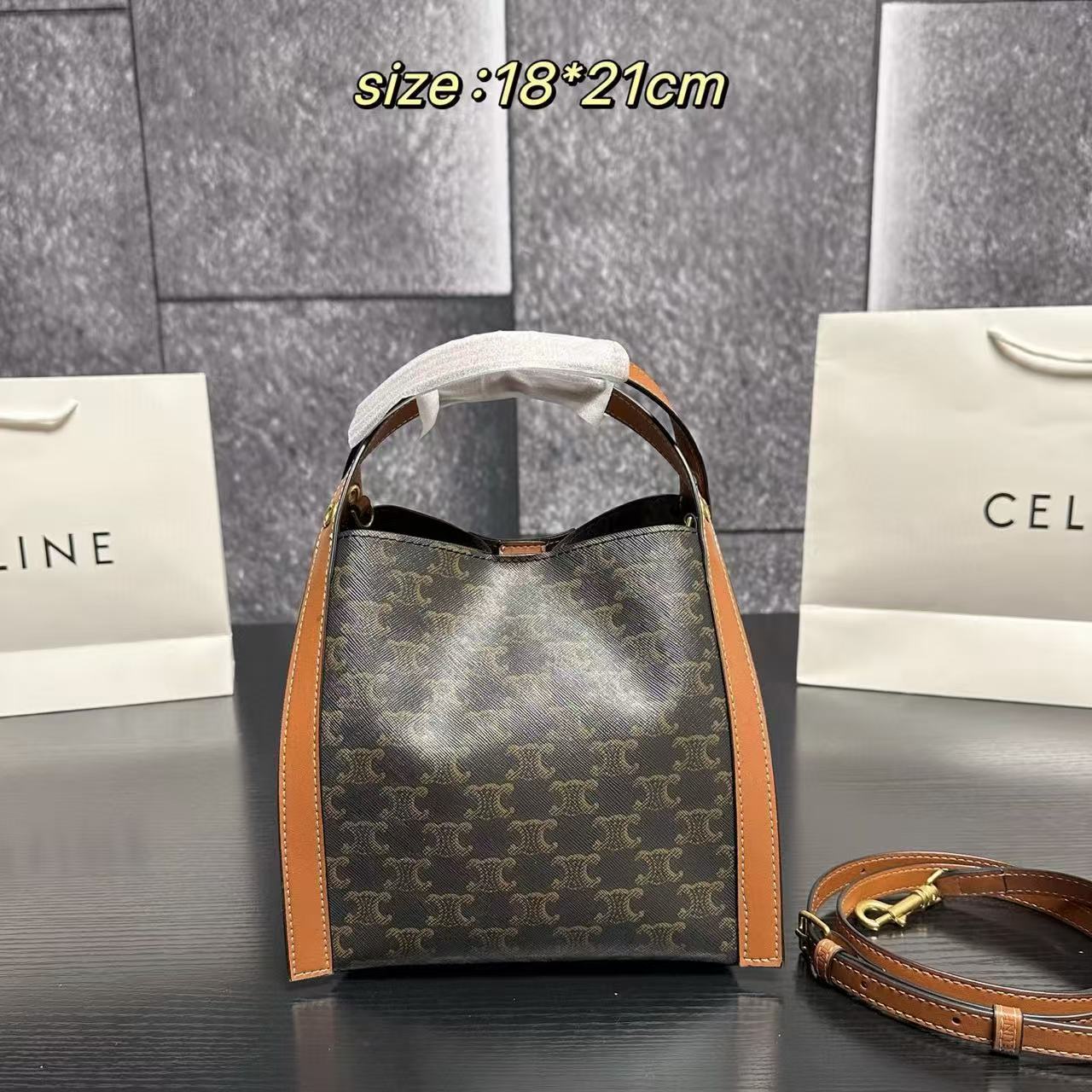 FEND1凱旋門プリント トートバッグ【50％割引+送料無料】