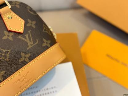 LVプリントレザーハンドバッグ【50％割引+送料無料】