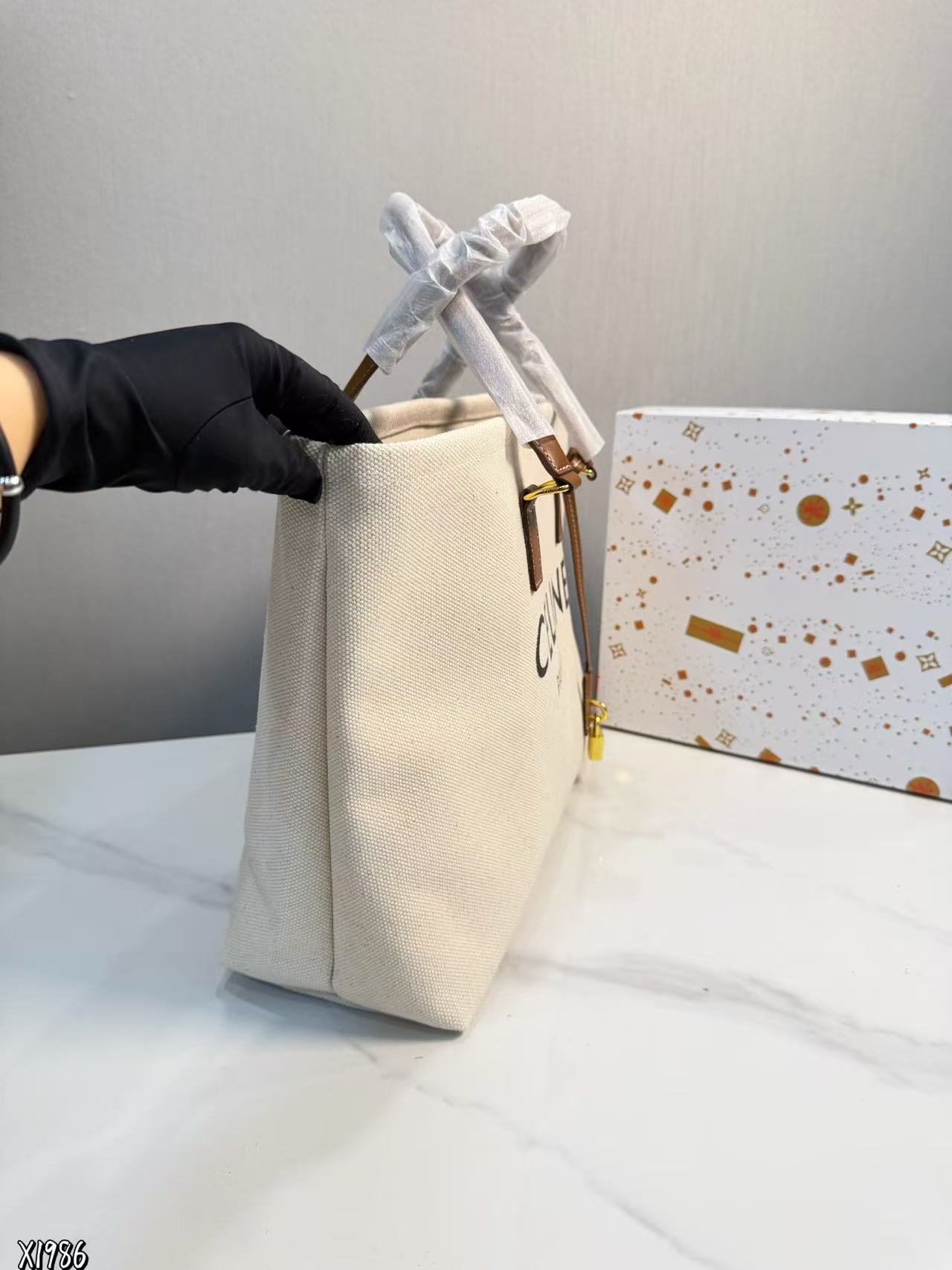 CEL1NE キャンバスレターショッピングバッグ【50％割引+送料無料】