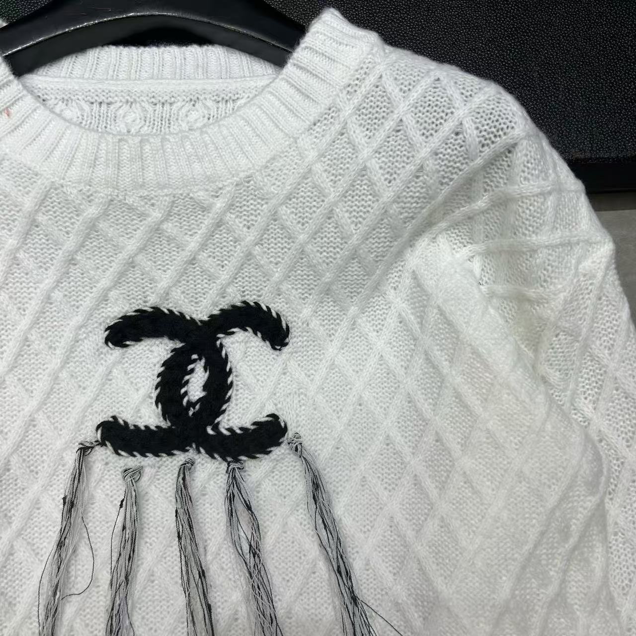 CHANE1 ダブルCチェックウールセーター【50％割引+送料無料】