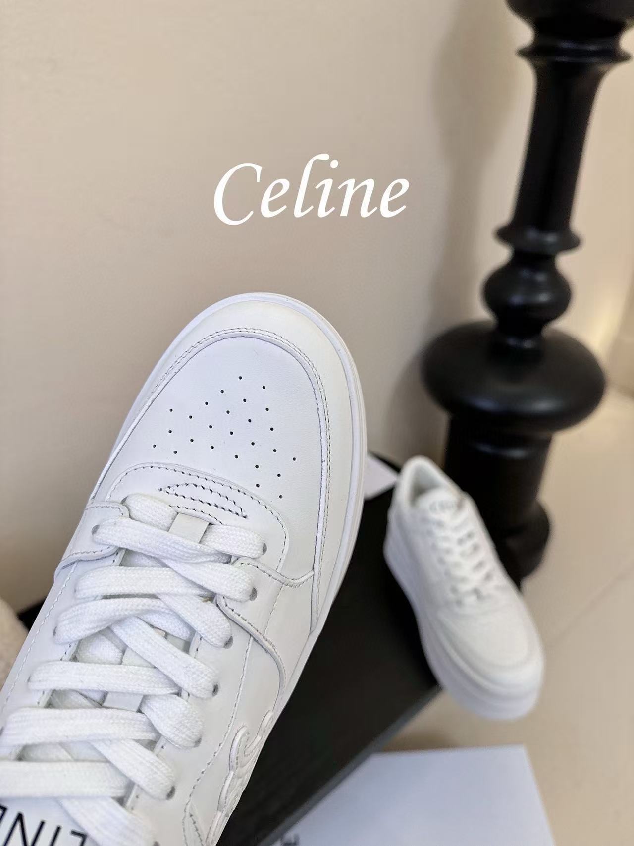 CEL1NE 高品質厚底カジュアルホワイトスニーカー【50％割引+送料無料】