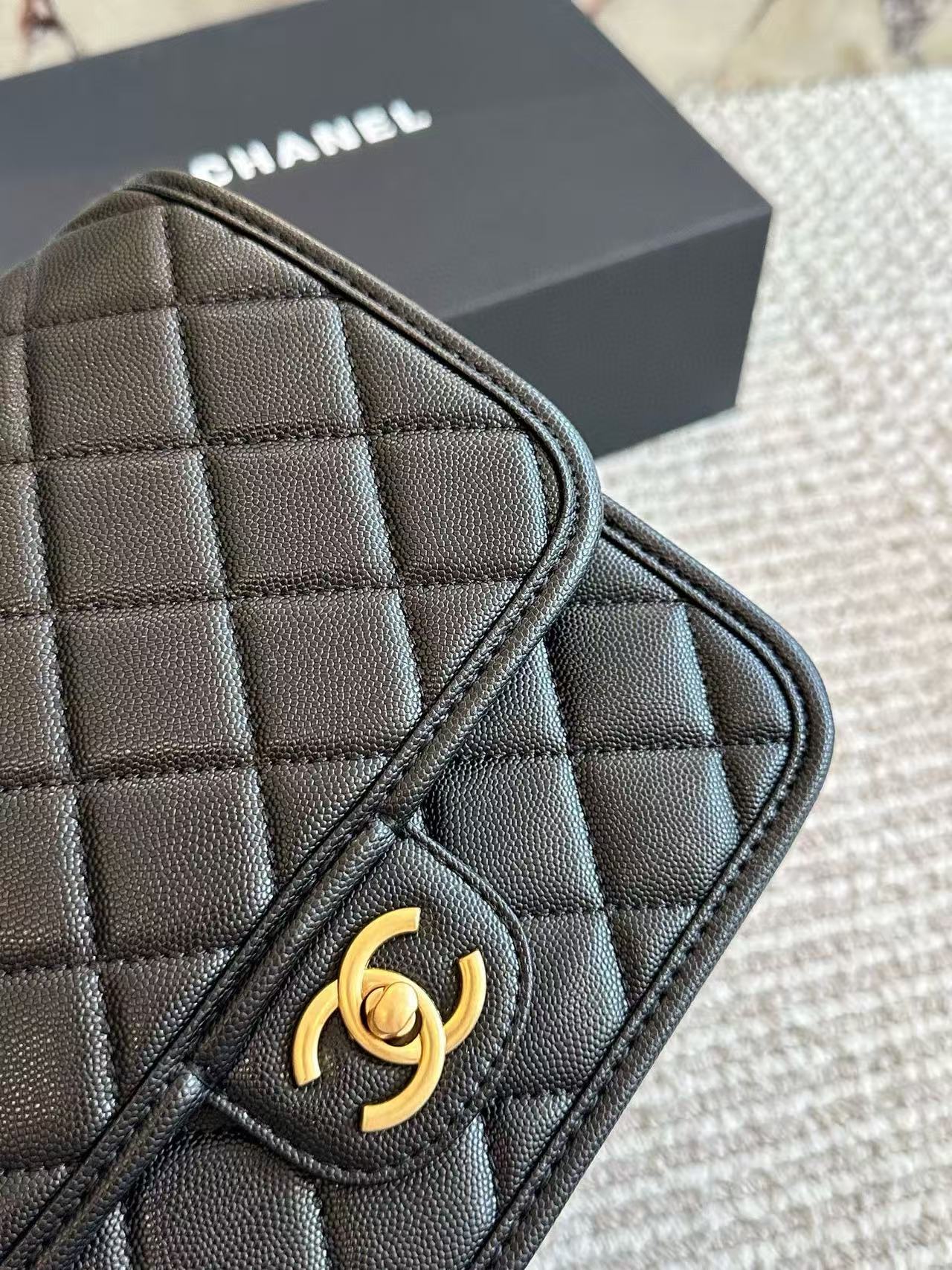 CHANE1 キャビアレザーバックパック【50％割引+送料無料】