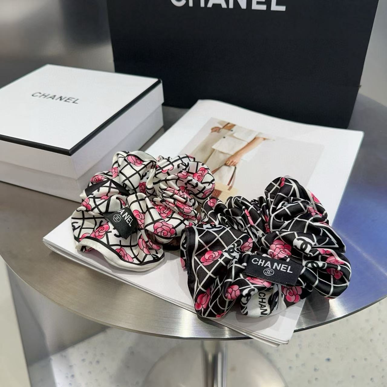 CHANE1 プリントヘアタイ【50％割引+送料無料】