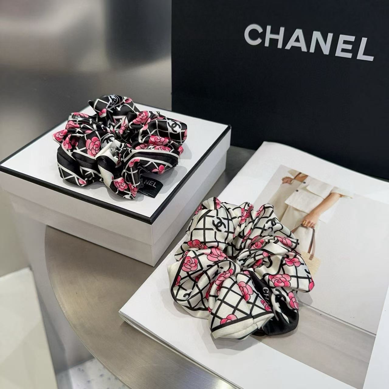 CHANE1 プリントヘアタイ【50％割引+送料無料】