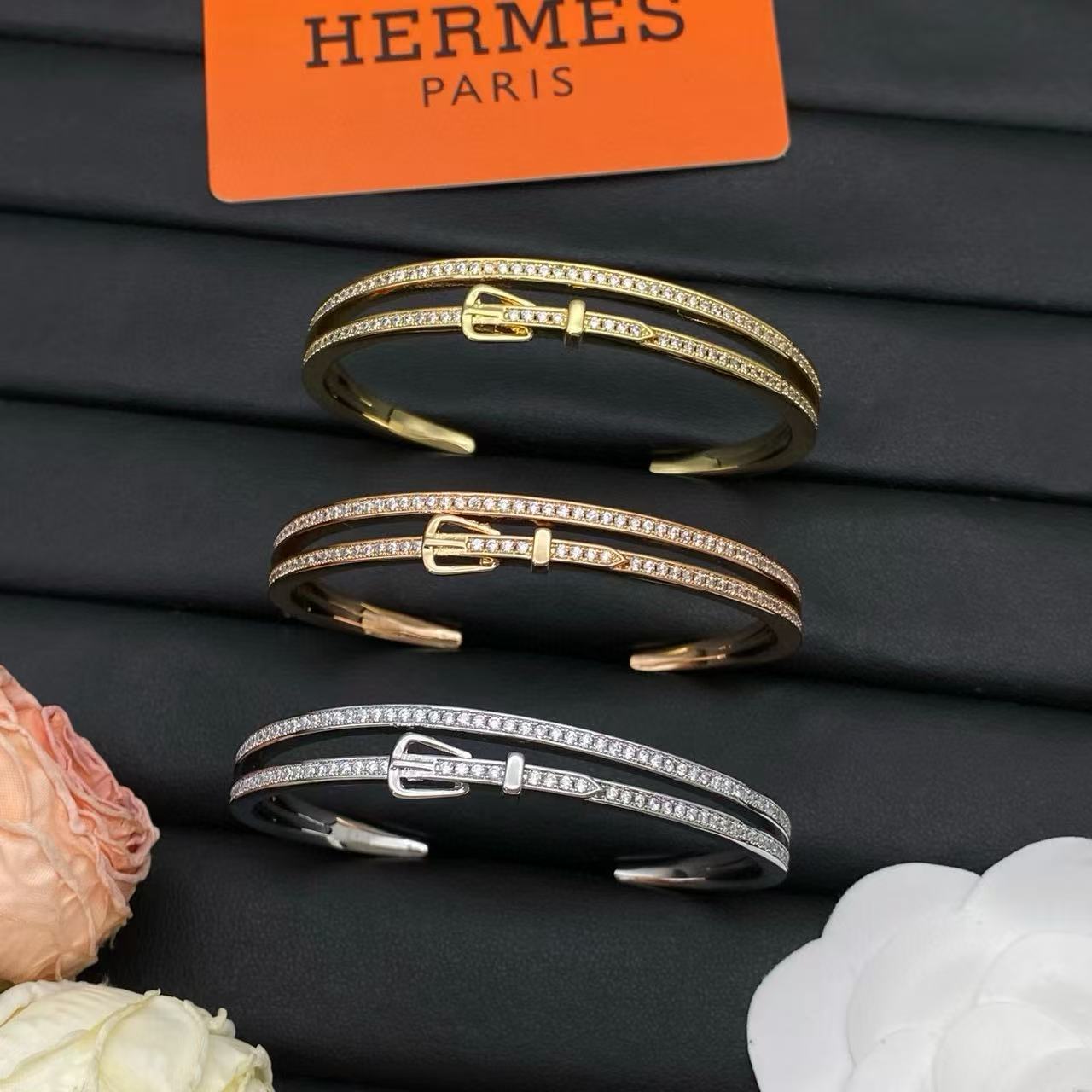 HERME5 ダイヤモンドをちりばめたブレスレット【50％割引+送料無料】