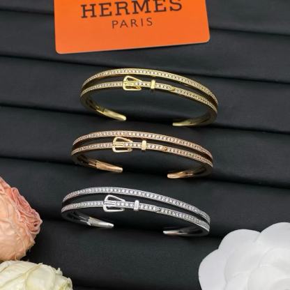 HERME5 ダイヤモンドをちりばめたブレスレット【50％割引+送料無料】