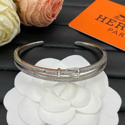 HERME5 ダイヤモンドをちりばめたブレスレット【50％割引+送料無料】