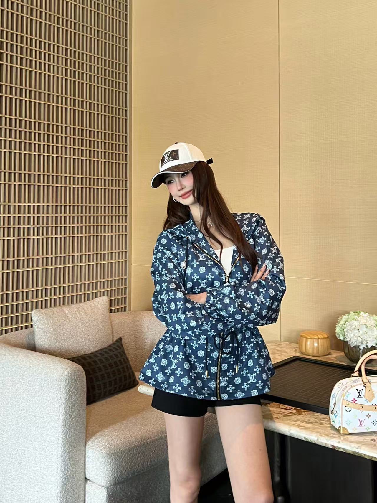 LVプリントフード付きジャケット【50％割引+送料無料】